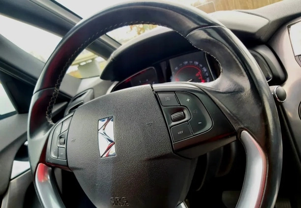 Citroen DS5 cena 47900 przebieg: 230000, rok produkcji 2015 z Morąg małe 497
